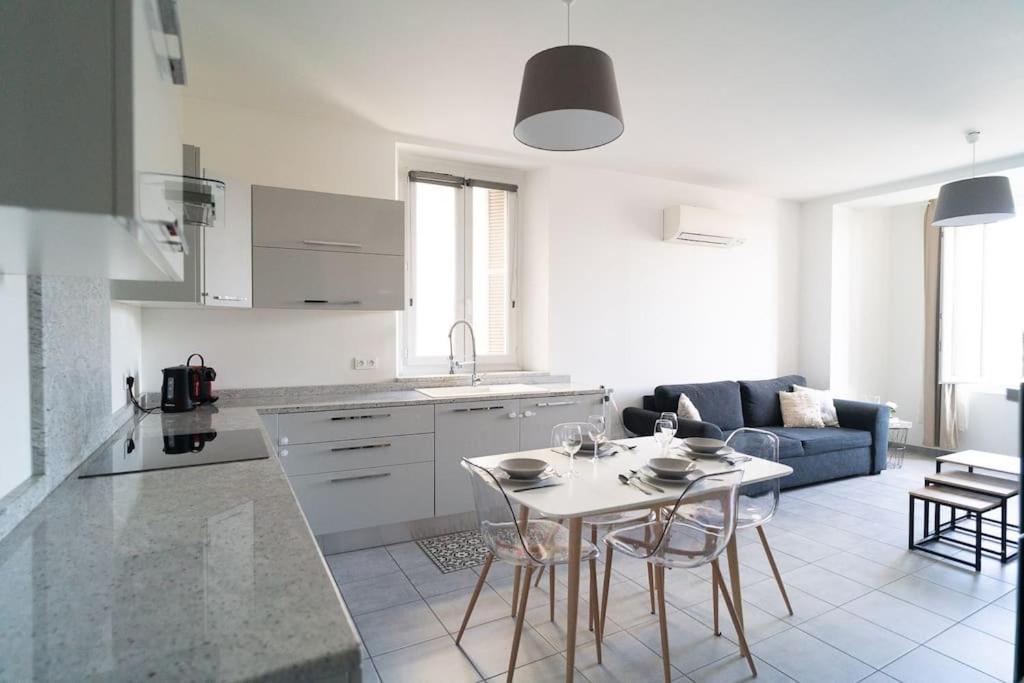 Appartement T4 Vue Mer Proche Gare Et Centre Ville Аяччо Экстерьер фото